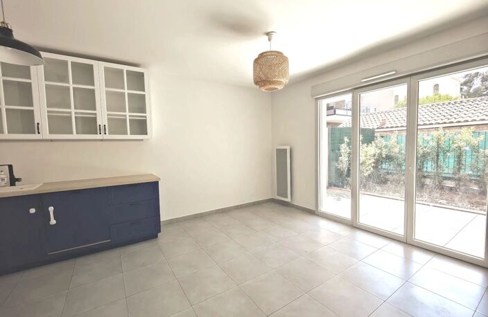 2 PIECES REZ DE JARDIN GARAGE — photo 3