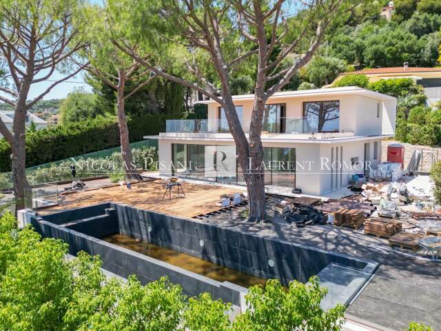 Roquebrune-Cap-Martin – Villa contemporaine neuve avec vue mer e — photo du bien