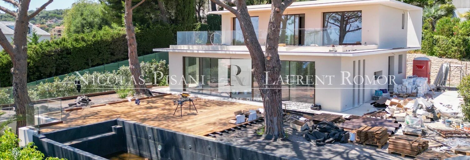 Maison  265 m² à vendre à Roquebrune-Cap-Martin (06190)