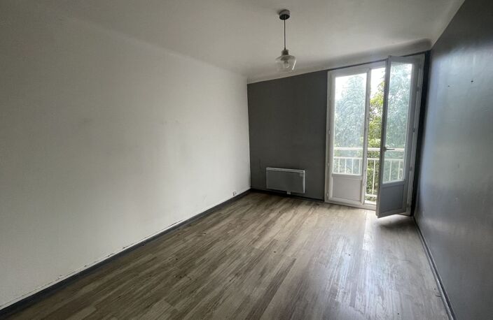 Vente appartement 4 pièces 67 m² Marseille 10 (13010) — photo 3