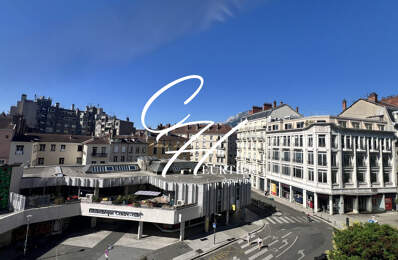 GRENOBLE T2 de 68m² — photo du bien