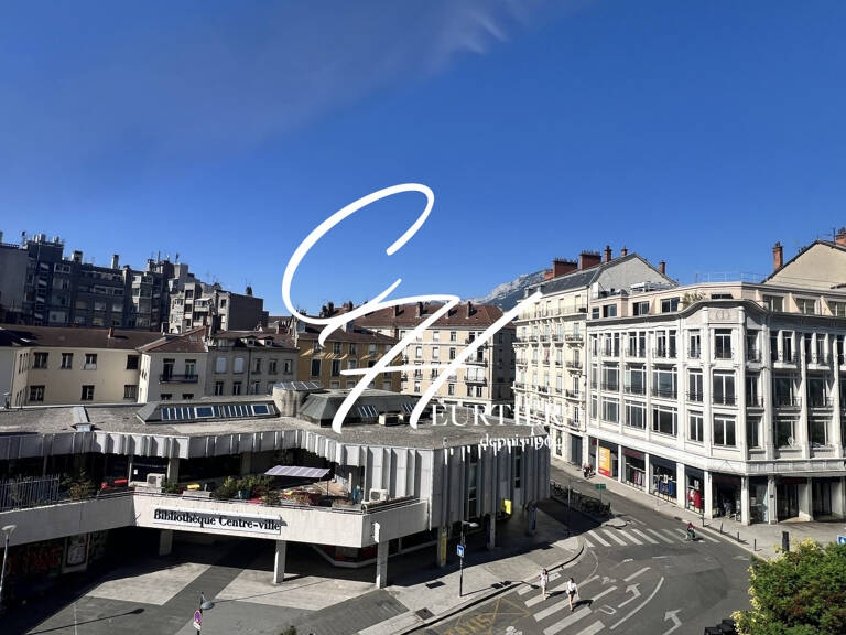 GRENOBLE T2 de 68m² — photo 1