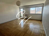 GRENOBLE T2 de 68m² — photo 2