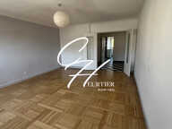 GRENOBLE T2 de 68m² — photo 3