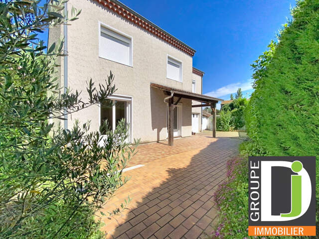 Maison ancienne à vendre à Montéleger, avec garage — photo du bien