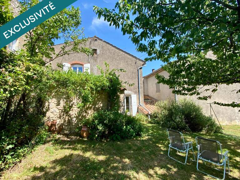 Maison de village rénovée avec jardin — photo 1