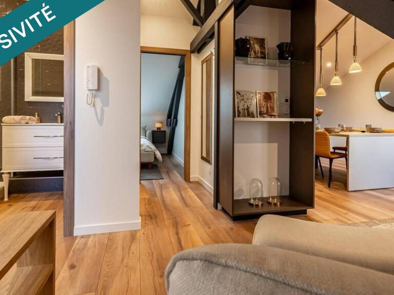 RARE -Appartement d'exception au dernier étage avec terrasse privative + parking — photo 1