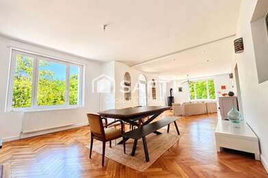 Maison 7 pièces 319900 €