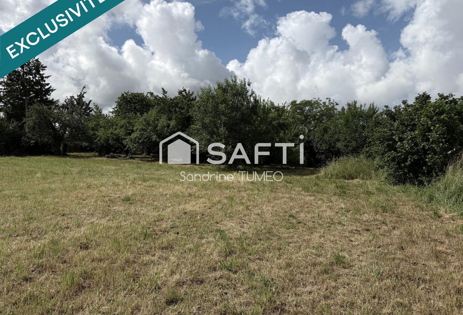 Terrain constructible de 1239 m² à Bersaillin — photo 1