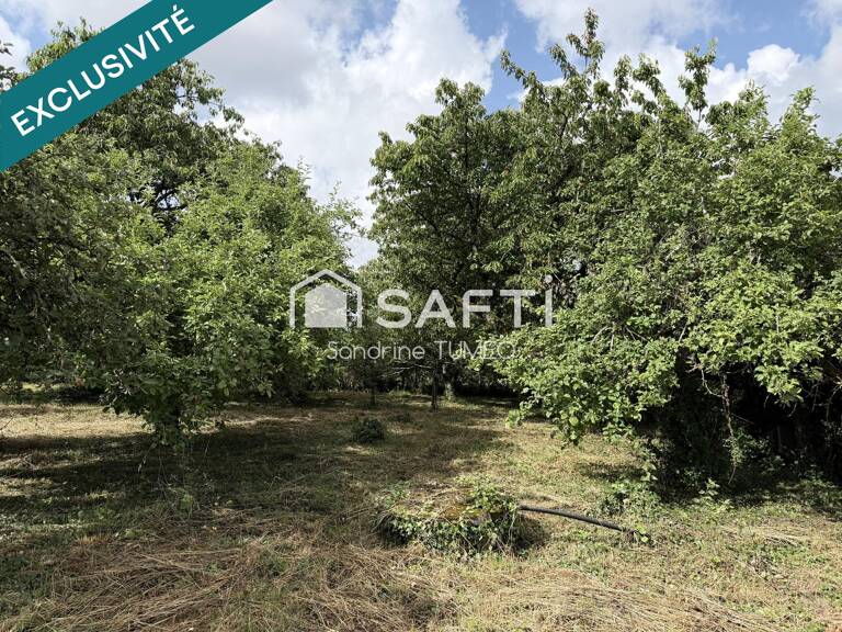 Terrain constructible de 1239 m² à Bersaillin — photo 1