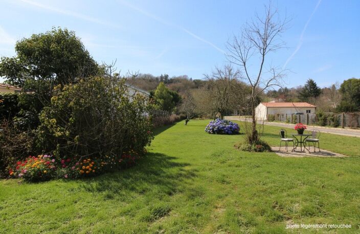 Terrain constructible 699?m²  Libre constructeur, proche Libourne — photo 4