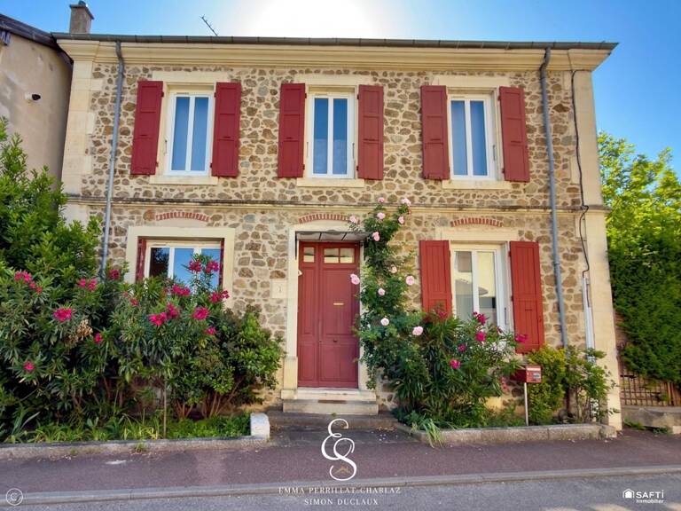 Charme, authenticité et grands volumes : une demeure familiale exceptionnelle à découvrir sans tarder. — photo 1