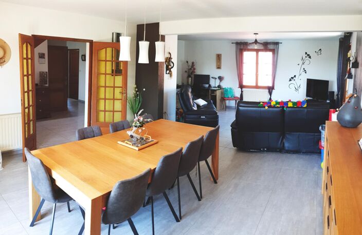 Maison à vendre à Melincourt de 169m² avec piscine — photo 3