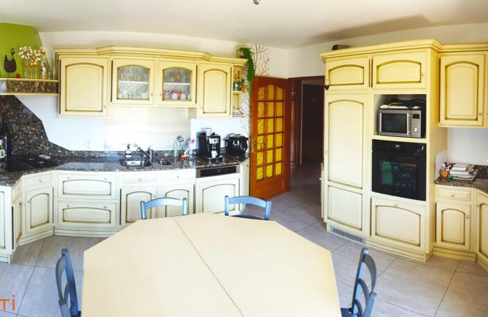 Maison à vendre à Melincourt de 169m² avec piscine — photo 4
