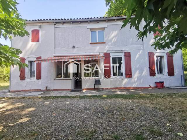 DPE CLASSE A à Castelsarrasin : Découvrez l'exceptionnelle alliance d'une maison de caractère de 1948 et d'une efficacité énergétique d'avenir. — photo du bien