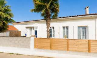 Immeuble  276 m² à vendre à Tonnay-Charente (17430)