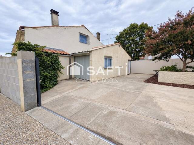 Grande maison familiale de 276 m² avec ancien espace commercial et fort potentiel à Tonnay-Charente — photo du bien