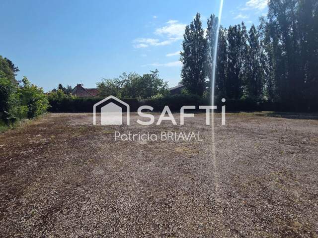 TERRAIN CONSTRUCTIBLE ZONE UJ — photo du bien