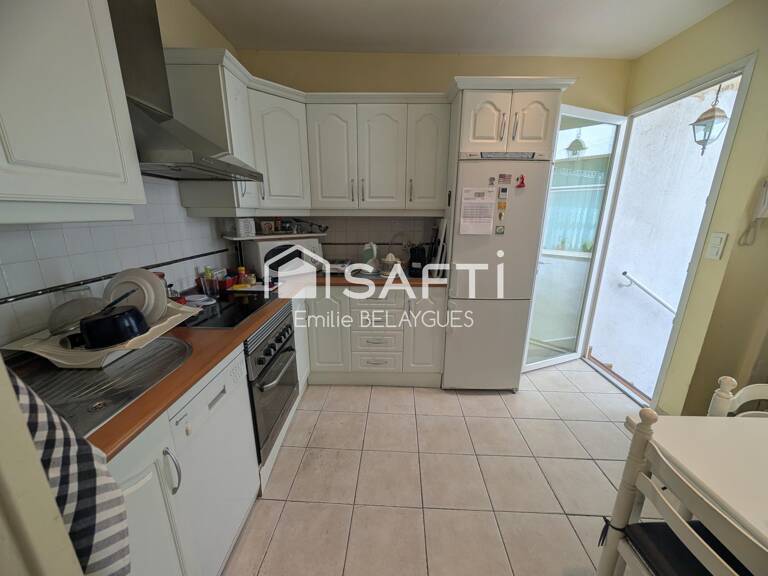 Aniane : maison de village, 3 logements, haut potentiel — photo 1