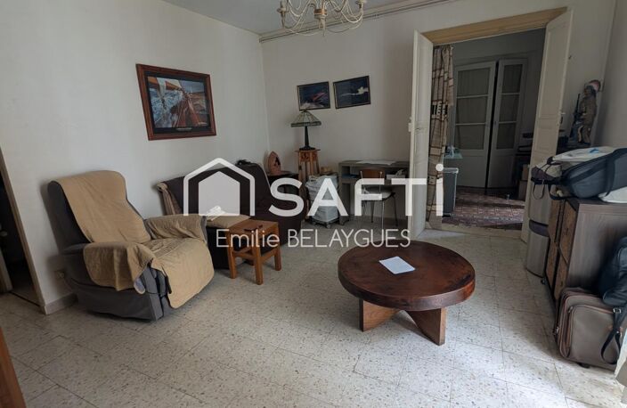 Aniane : maison de village, 3 logements, haut potentiel — photo 2