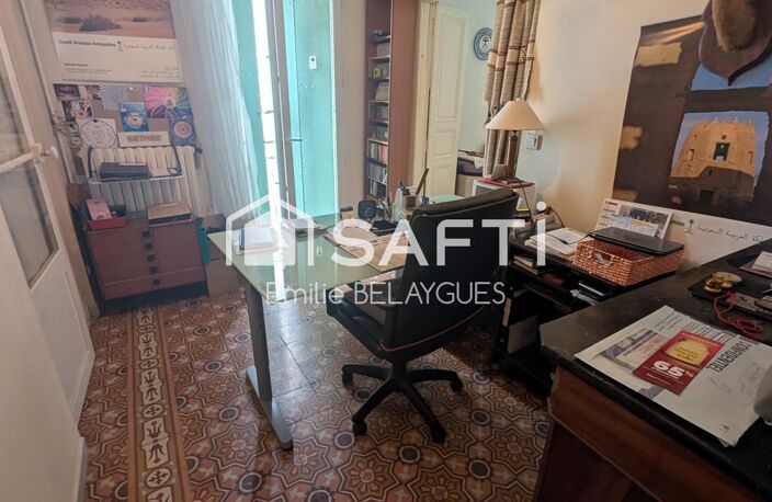 Aniane : maison de village, 3 logements, haut potentiel — photo 4