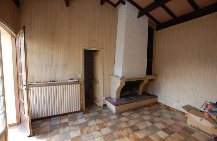 Centre-ville d'Étauliers  Appartement 130 m² — photo 5