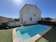 Villa TERRAIN, PISCINE — photo 2