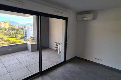 Appartement 1 pièces 570 €