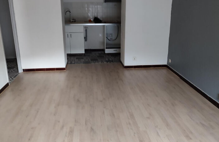 Location appartement 2 pièces centre ville Clermont l'Héraul — photo 3