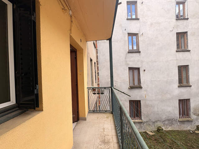 TARARE CENTRE-VILLE - APPARTEMENT 86 M2 À HAUT POTENTIEL. — photo du bien