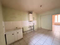 TARARE CENTRE-VILLE - APPARTEMENT 86 M2 À HAUT POTENTIEL. — photo 3