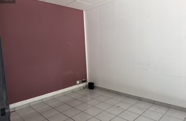 RODEZ local professionnel — photo 3