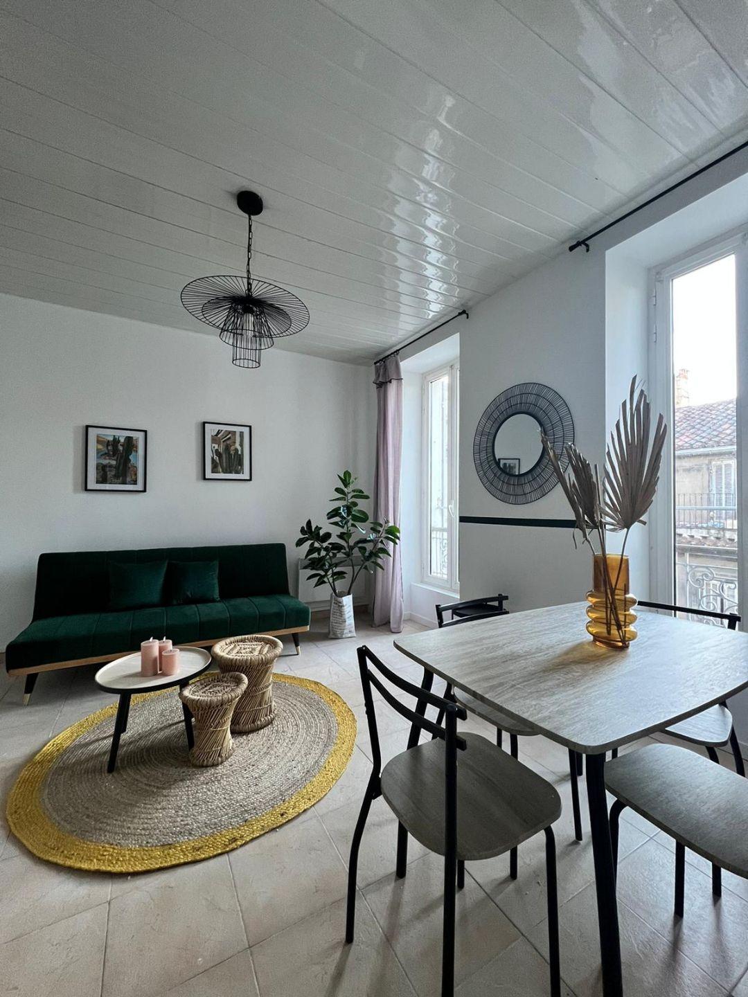 Appartement  T2 à louer Marseille 5eme 13005