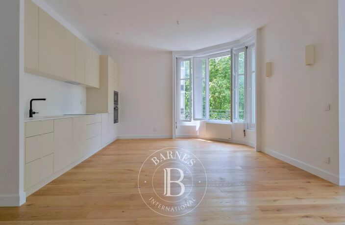 Lyon 7 – Garibaldi – Appartement rénové de 114 m² - 3 chambres — photo 3