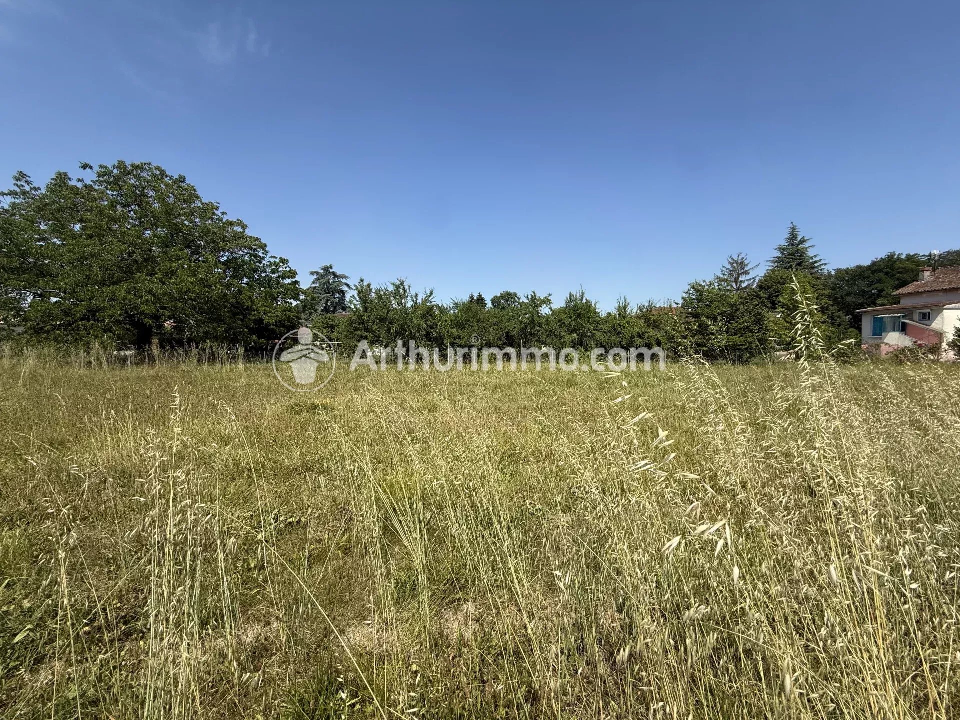 Terrain 874 m² · à Saint-Astier · 874 m² · 33 000 €