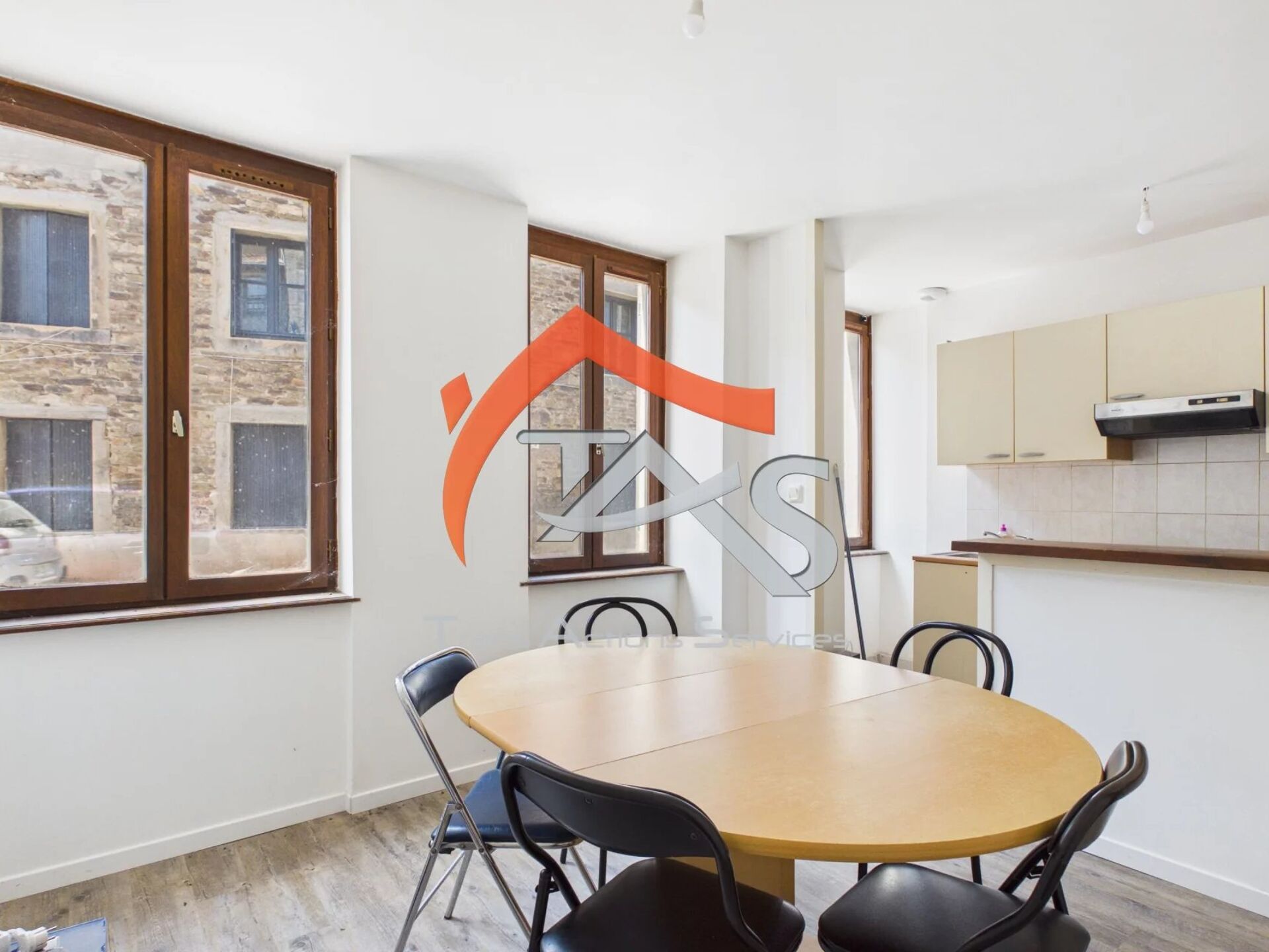 Appartement 2 pièces 27 m² · à La Valla-en-Gier · 27 m² · 43 000 €