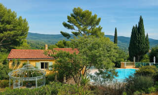 Maison 7 Pièces 267 m² à vendre à Le Castellet (83330)