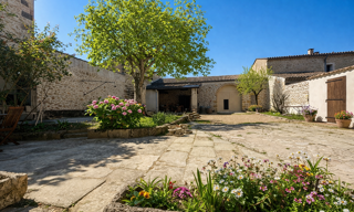 Maison 9 Pièces 268 m² à vendre à Vergèze (30310)