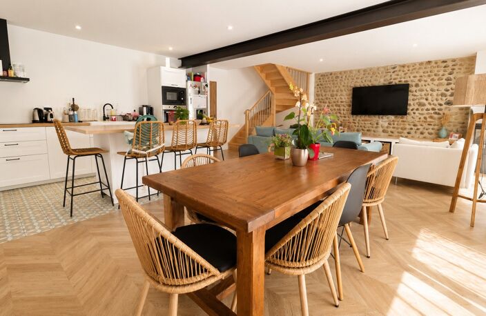 MAISON ENTIEREMENT RENOVÉE — photo 4