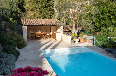 Maison avec piscine - 134 m2 divisée en 3 appartements - For — photo du bien