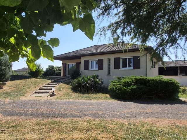 Maison avec terrain — photo du bien