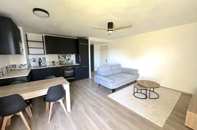 Appartement 3 pièces 1095 €