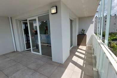 Appartement 3 pièces 890 €