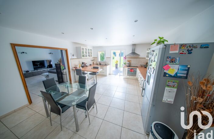 Vente Maison/villa 6 pièces — photo 3