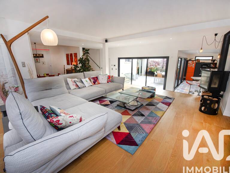 Vente Maison/villa 9 pièces — photo 1