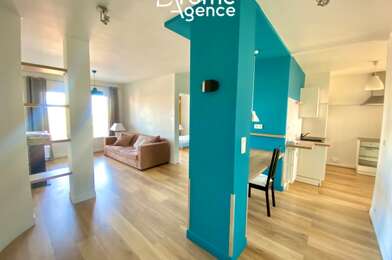 Appartement 2 pièces 740 €