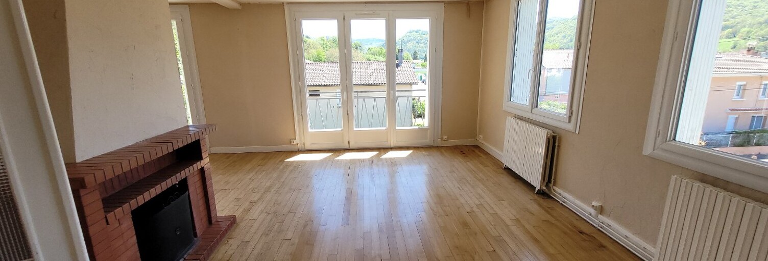 Appartement 3 Pièces 90 m² à louer à Saint-Girons (09200)