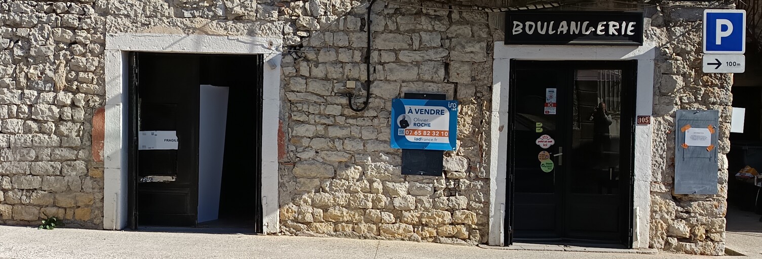 Immeuble  60 m² à vendre à Berrias-et-Casteljau (07460)