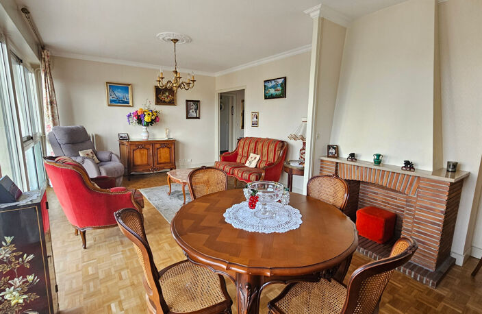 Appartement T3 - 72.61 m² - TOURS — photo 2