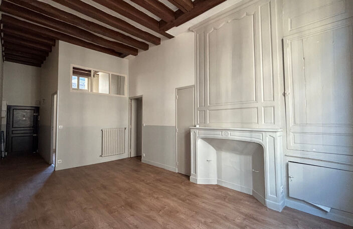 Appartement T3 - 63 m² - TOURS — photo 2